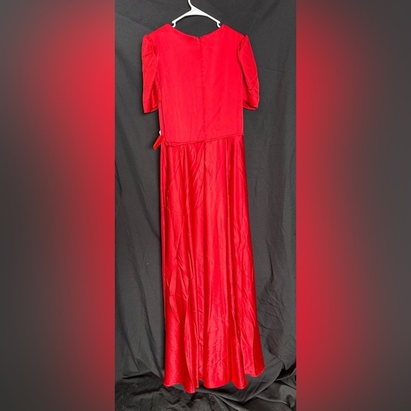 IEENA FOR MAC DUGGAL 26606 NWT Puff Sleeve V-Neck Satin Gown - Picture 5 of 6